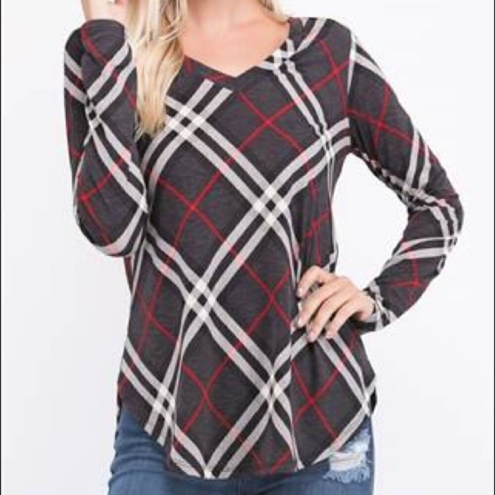 Charcoal Plaid LS V-Neck Top - Picture 2 of 2